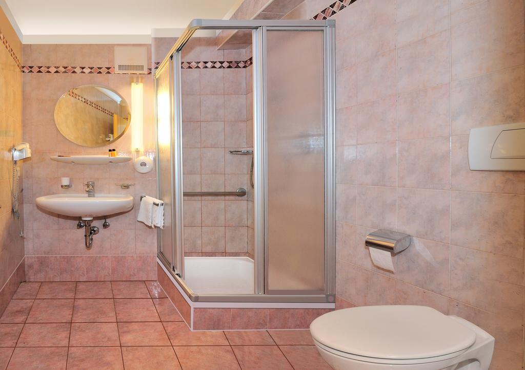 Hotel Hochrain Rasa Dış mekan fotoğraf